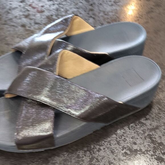 Fitflop Black Sandals Minimalist Design - Picture 5 of 6